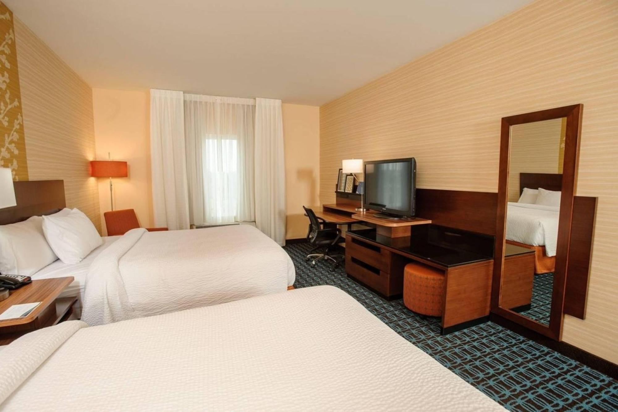 Fairfield Inn & Suites By Marriott Athens I-65 Bagian luar foto